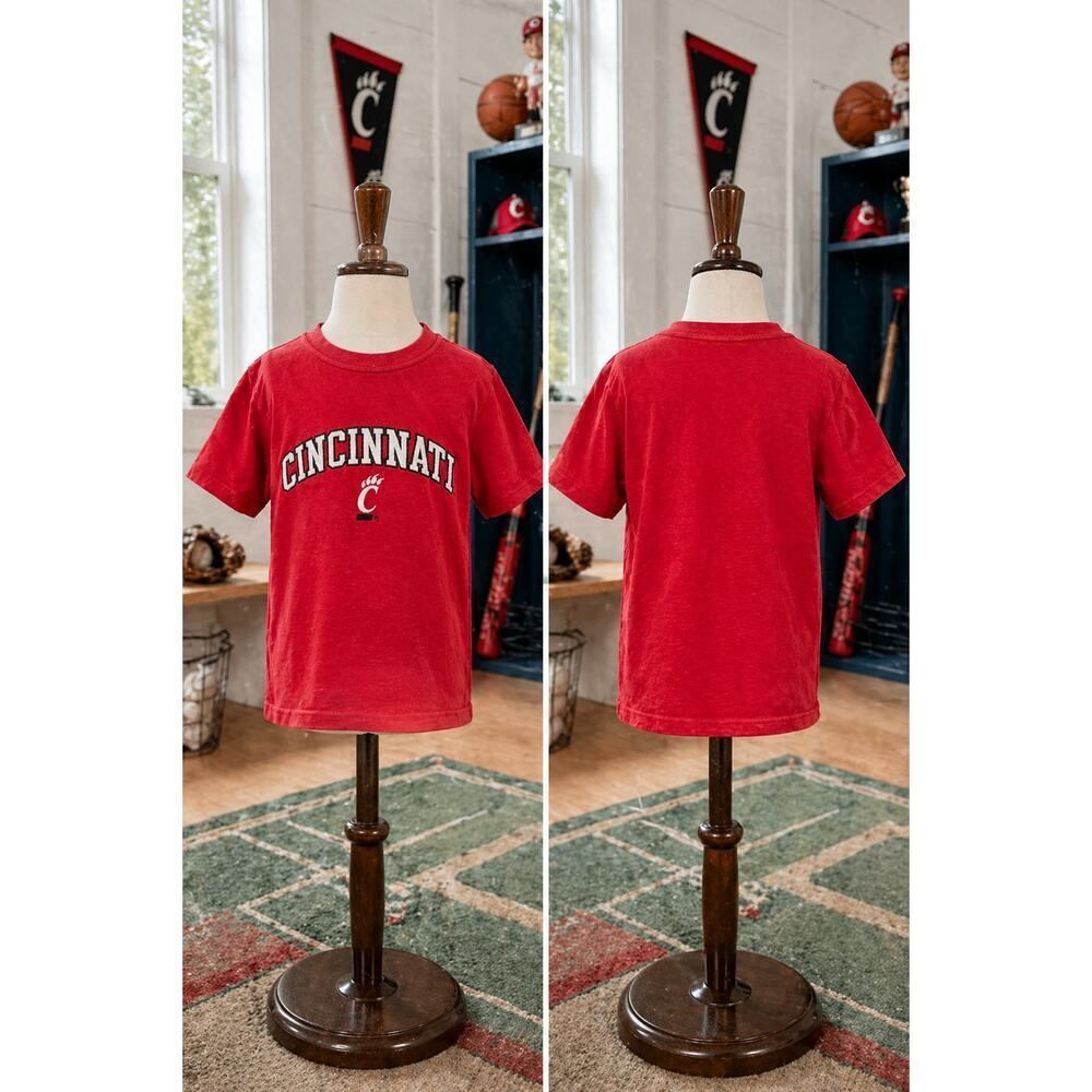 Cincinnati Bearcats Tee Medium Red College Shirt Classic Logo